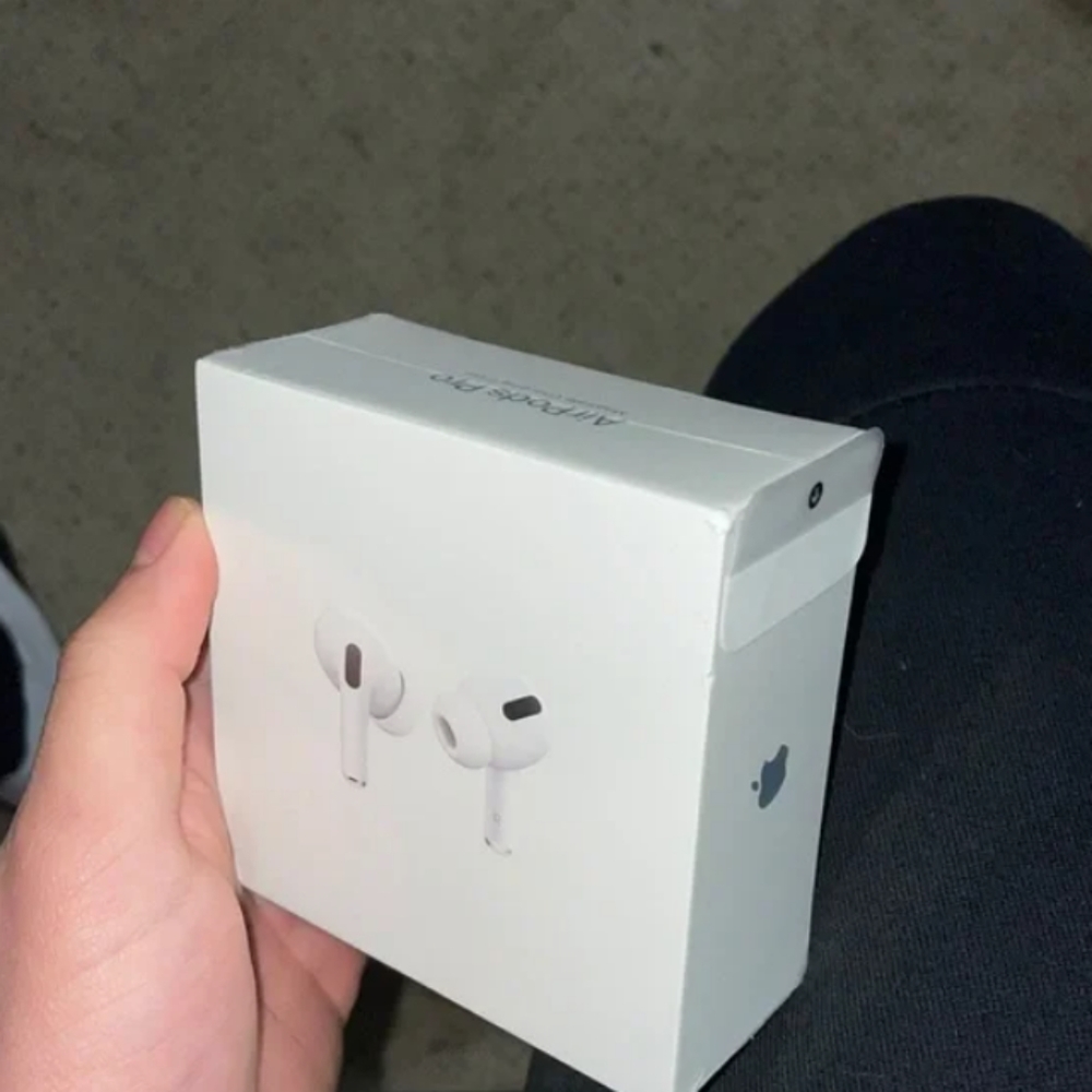 BRAND NEW AIRPOD PROS